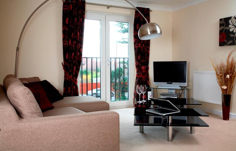 Basingstoke Apartments - Westlands House, City Centre, Home-From-Home Luaran gambar