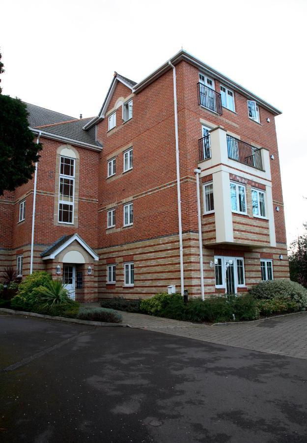 Basingstoke Apartments - Westlands House, City Centre, Home-From-Home Luaran gambar