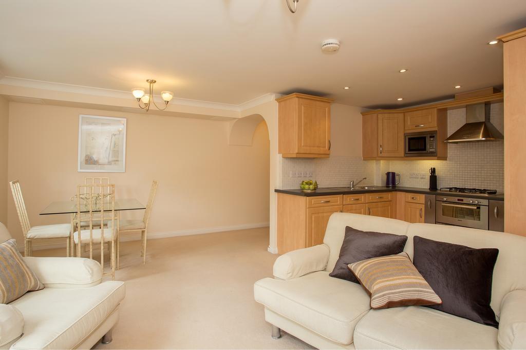 Basingstoke Apartments - Westlands House, City Centre, Home-From-Home Luaran gambar