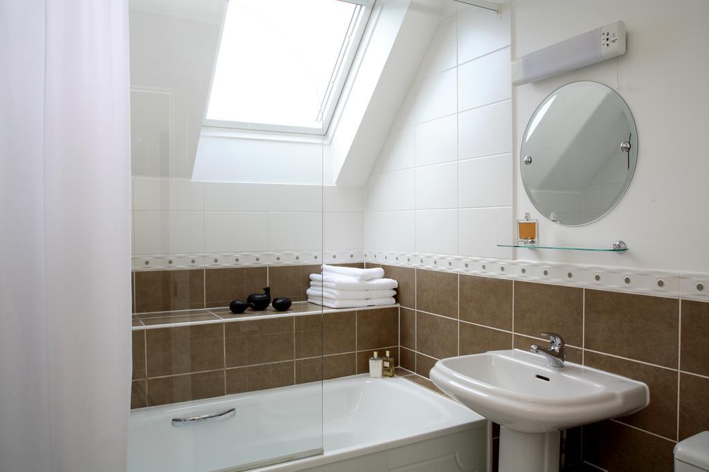 Basingstoke Apartments - Westlands House, City Centre, Home-From-Home Luaran gambar